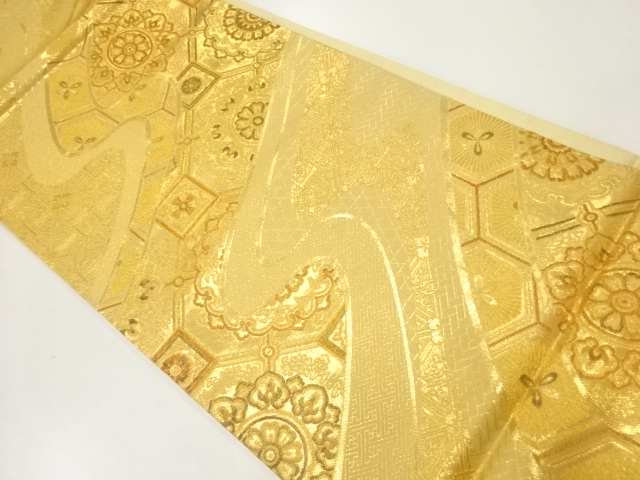 流水に華文・蜀江文織出し袋帯